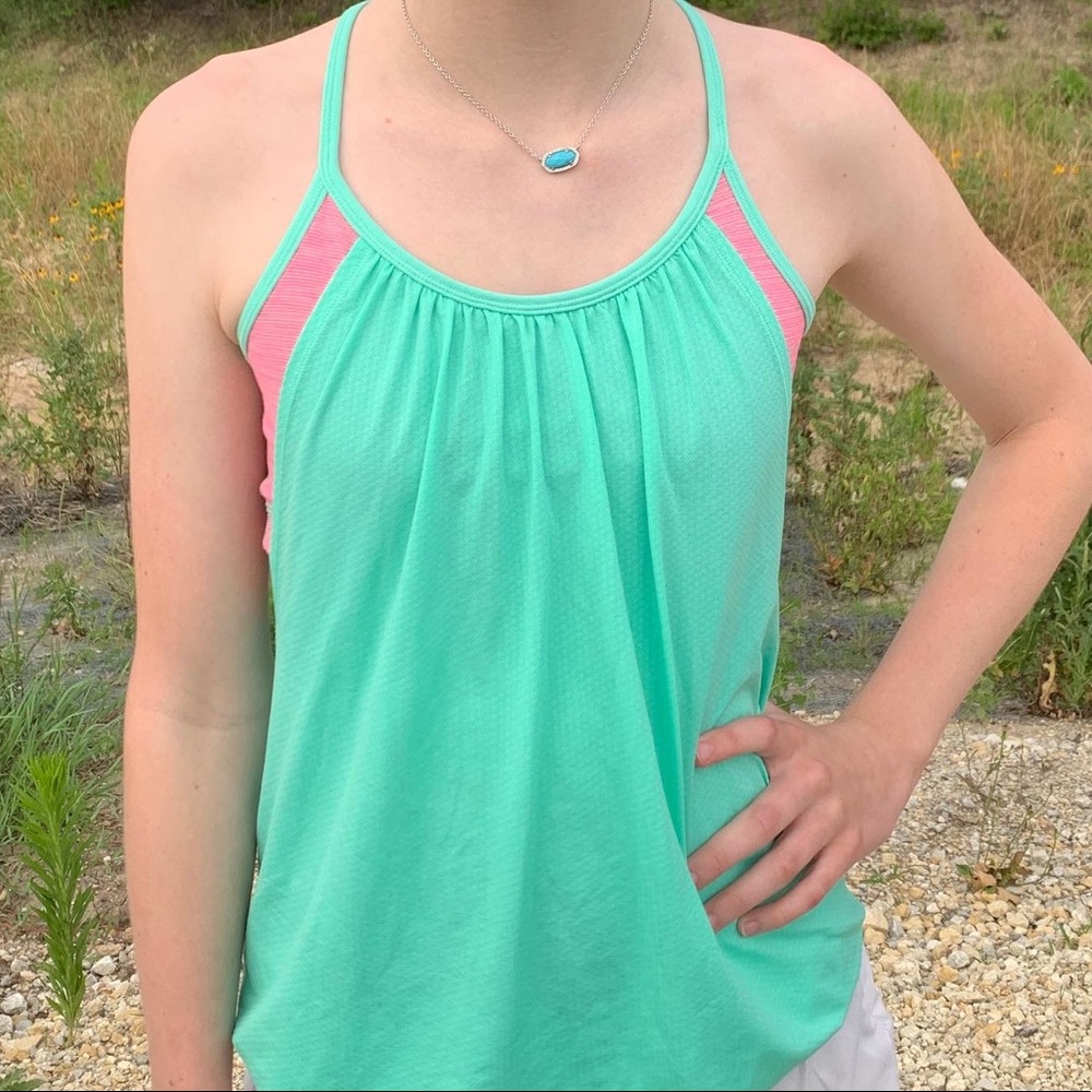 Lululemon tank